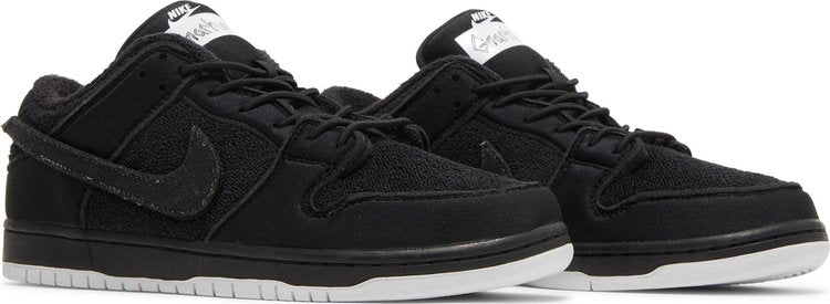 Gnarhunters x Dunk Low SB 'Black'