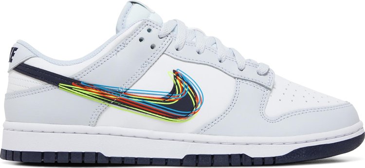 נעלי סניקרס Dunk Low '3D Swoosh' של המותג נייקי בצבע לבן עשויות עוֹר