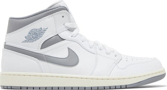 נעלי סניקרס Air Jordan 1 Mid 'Neutral Grey' של המותג נייקי בצבע לבן עשויות עוֹר