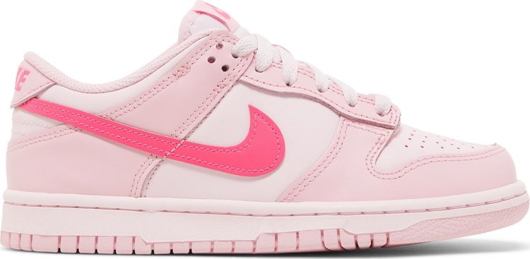 נעלי סניקרס Dunk Low GS 'Triple Pink' של המותג נייקי בצבע וָרוֹד עשויות עוֹר