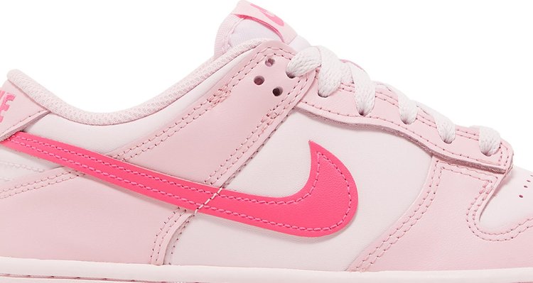 Dunk Low GS 'Triple Pink'