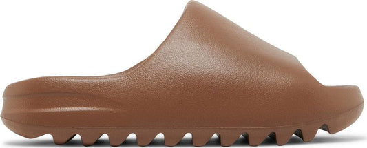 נעלי סניקרס Yeezy Slides 'Flax' של המותג אדידס בצבע שָׁזוּף עשויות קצף מסוג EVA (פולימר)