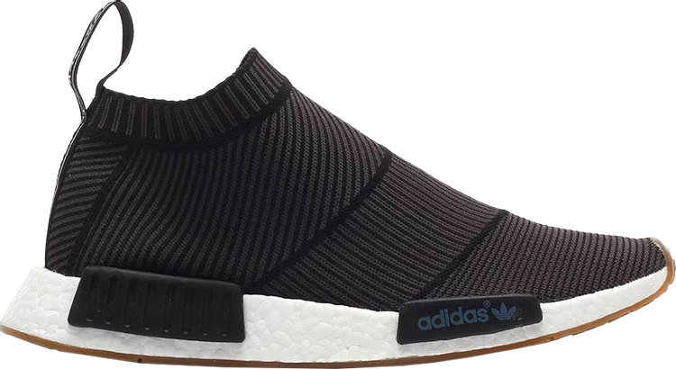 נעלי סניקרס NMD_CS1 Primeknit 'Black Gum' של המותג אדידס בצבע שָׁחוֹר עשויות 