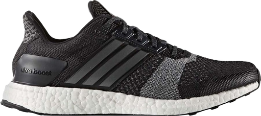 נעלי סניקרס UltraBoost ST 'Black' של המותג אדידס בצבע שָׁחוֹר עשויות 