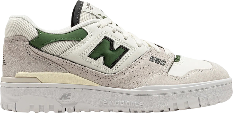 נעלי סניקרס Wmns 550 'Sea Salt Green' של המותג ניו באלאנס בצבע קרם עשויות עוֹר