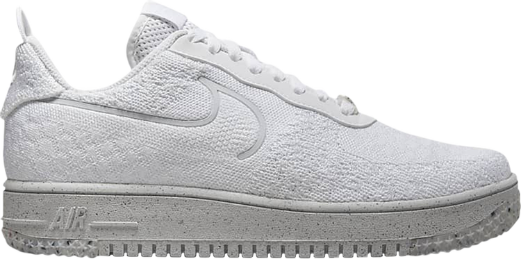 נעלי סניקרס Air Force 1 Crater Flyknit Next Nature 'Triple White' של המותג נייקי בצבע לבן עשויות בד FlyKnit