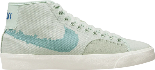 נעלי סניקרס Blazer Court Mid Premium SB 'Barely Green' של המותג נייקי בצבע ירוק עשויות בַּד