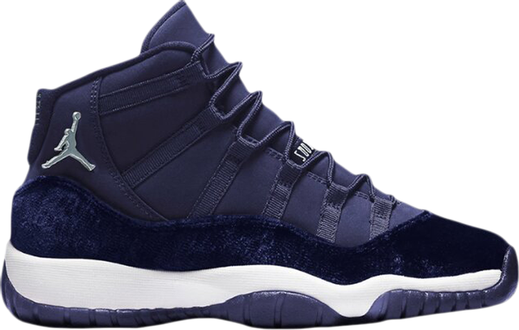 נעלי סניקרס Air Jordan 11 Retro PS 'Midnight Navy Velvet' של המותג נייקי בצבע כְּחוֹל עשויות קְטִיפָה