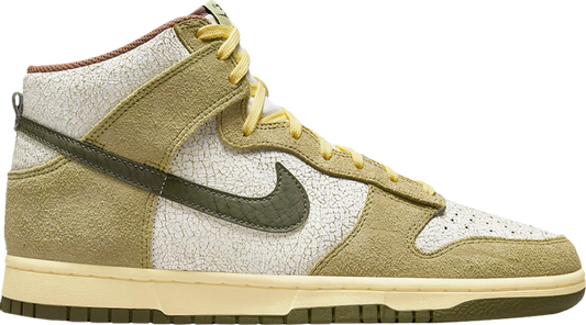 נעלי סניקרס Dunk High 'Re-Raw' של המותג נייקי בצבע חום עשויות עוֹר