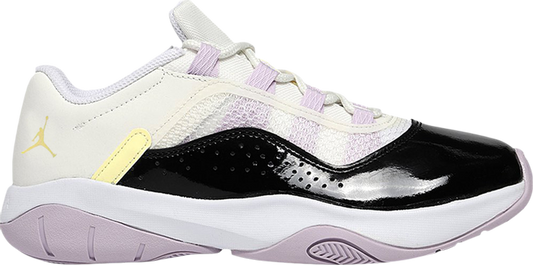 נעלי סניקרס Air Jordan 11 CMFT Low GS 'Sail Doll' של המותג נייקי בצבע לבן עשויות עור פטנט