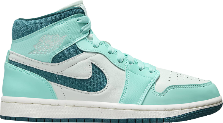 נעלי סניקרס Wmns Air Jordan 1 Mid SE 'Bleached Turquoise' של המותג נייקי בצבע כְּחוֹל עשויות עוֹר