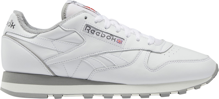 נעלי סניקרס Classic Leather 2023 Vintage '40th Anniversary - White' של המותג ריבוק בצבע לבן עשויות עוֹר