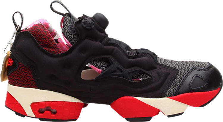 נעלי סניקרס Pump Fury 'Koi' של המותג ריבוק בצבע שָׁחוֹר עשויות סינתטי